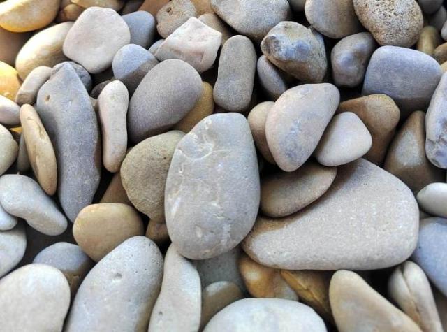 Выгодно купить камень оптом. Здесь покупают камень по низким ценам.  купить в Энгельсе от производителя, без посредников